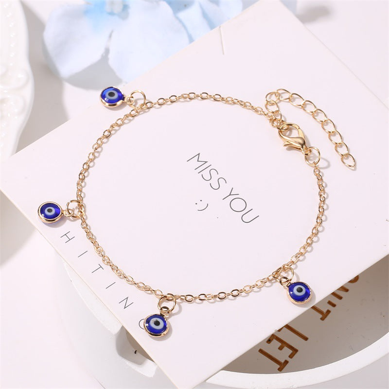 Eye pendant ladies footwear