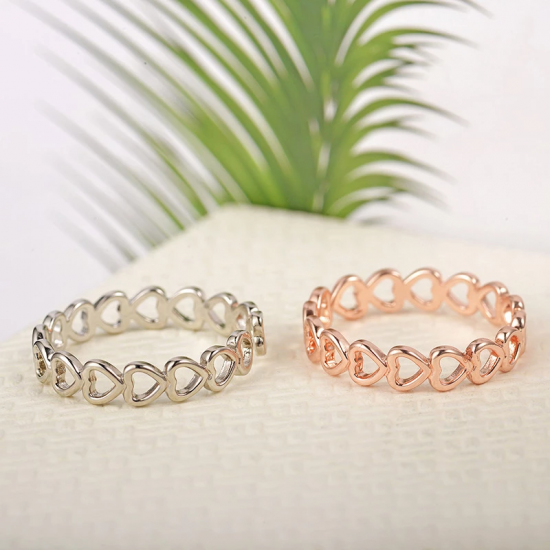 Fashion Cute Hollow Heart Stainless Steel Romantic Ring Golden