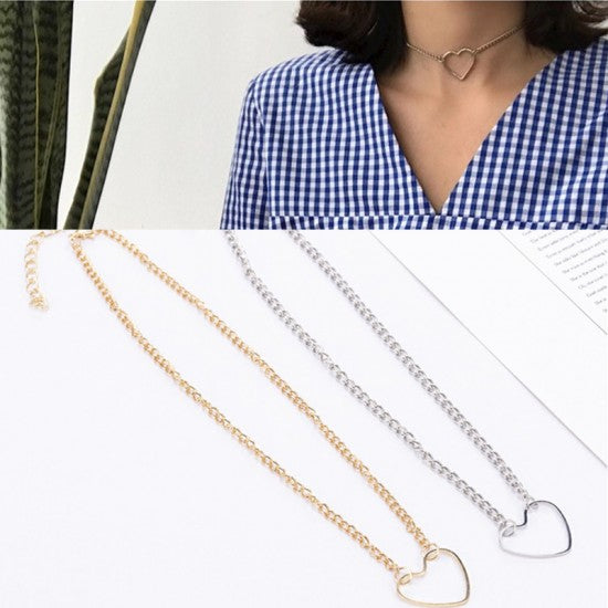 Hollow Heart-Shaped Heart Short Chain Necklace Silver
