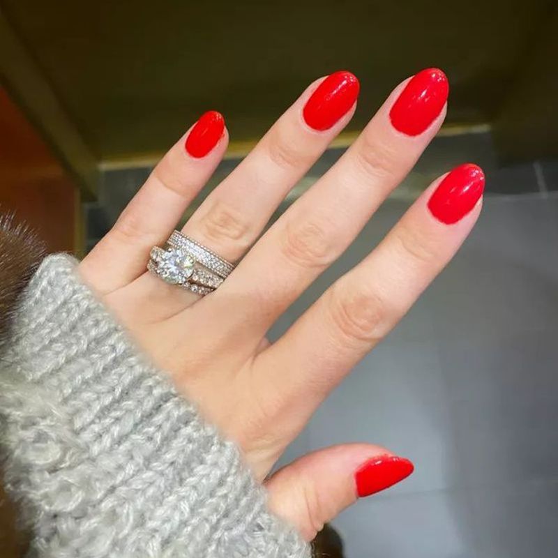 Fashion Plus Nail Polish: Red(69)