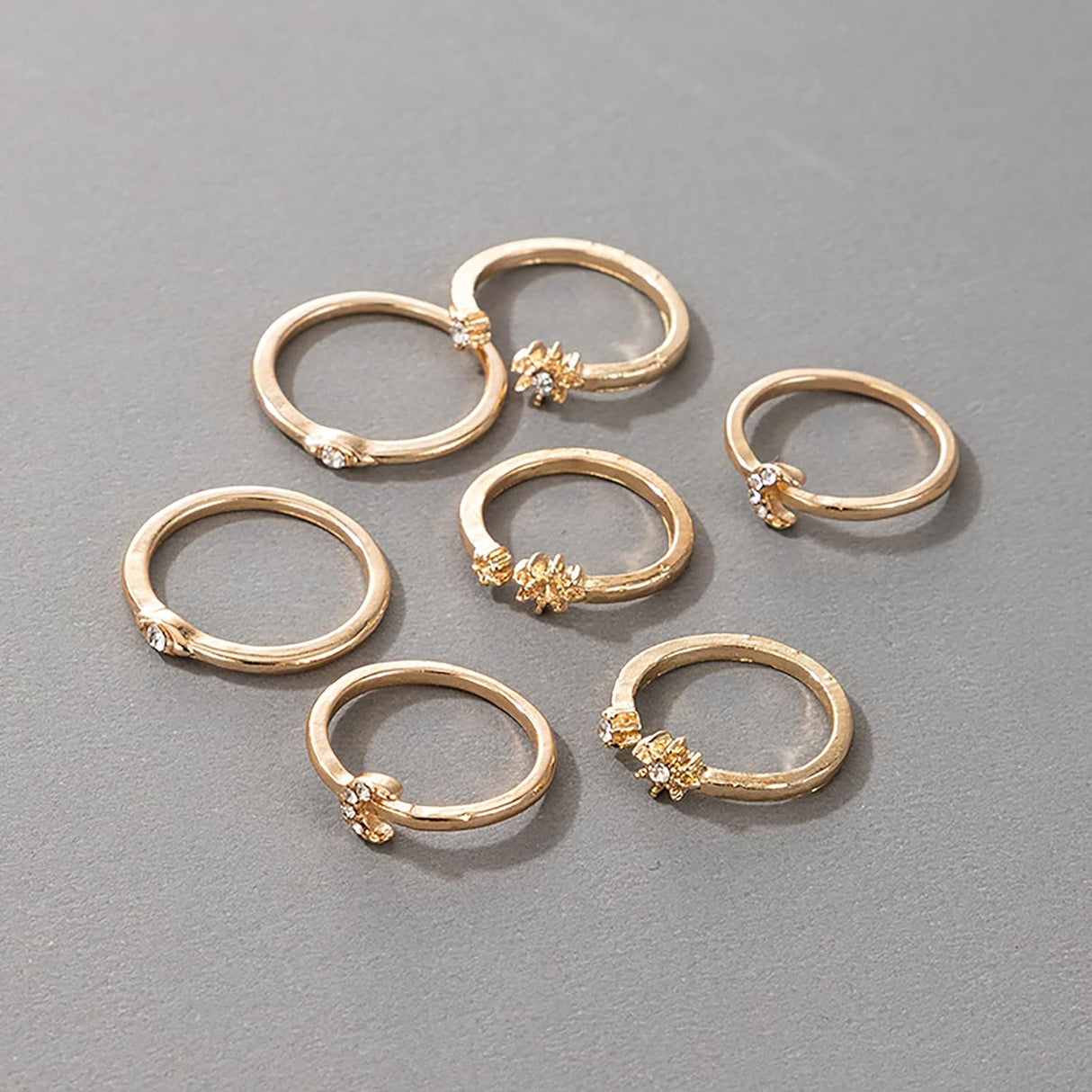 Vipomkowa 7-Piece Blue & Gold Zircon Ring Set: Retro Metal Fashion for Women - Shop N Save