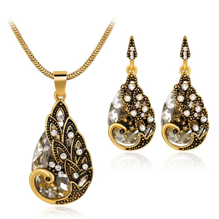 Transparent Diamond-Style Alloy Set: Elegant Gifts for Special Occasions - Shop N Save