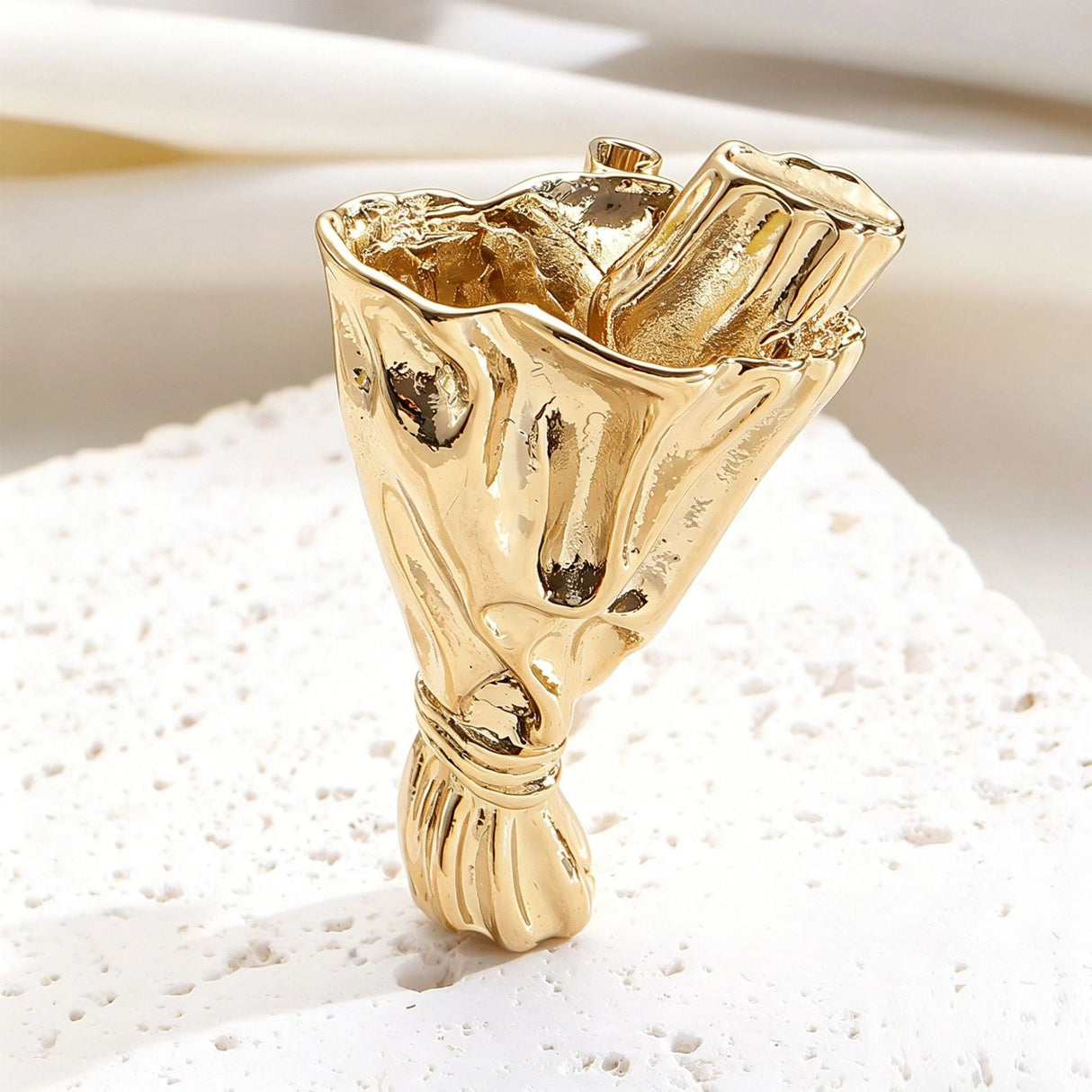Creative High-end Alloy Jewelry Accessory Bouquet Brooch