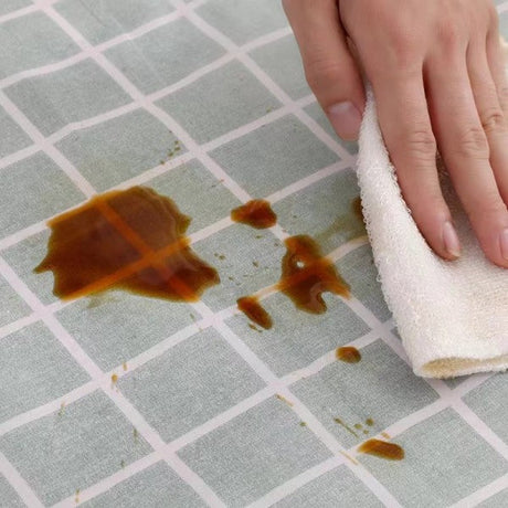 Waterproof Simple Oilproof Lattice Table Cloth - 137x137 CM