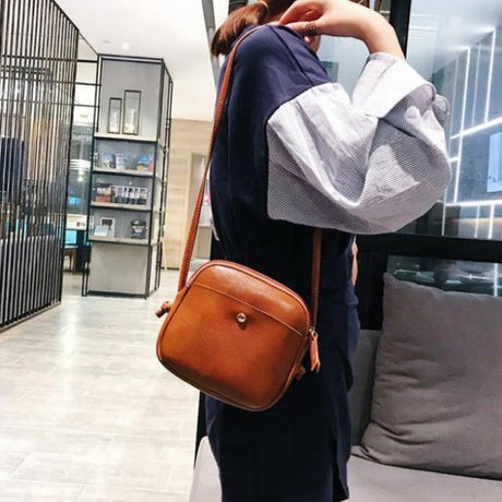 Women's fashion messenger bag