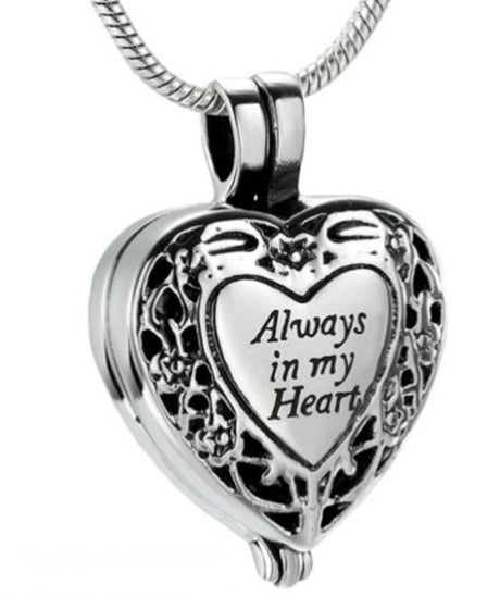 European And American Retro Heart-shaped Perfume Bottle Necklace