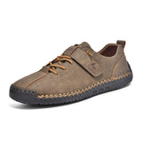 Large-size Mens Short Boots With Hand-stitched Detailing