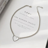 Hollow Heart-Shaped Heart Short Chain Necklace Golden