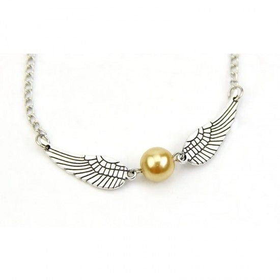 Vintage Jewelry Retro Tone Snitch Pocket Wings Bracelet Golden