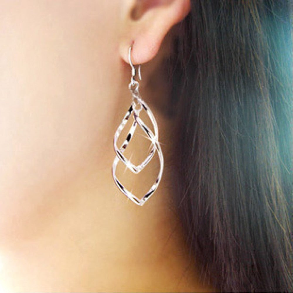 Temperament Popular Shiny Exquisite Super Twisted Earrings - Gold