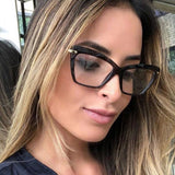 Lightweight Glasses With Polygonal Section - Black - Shop N Save