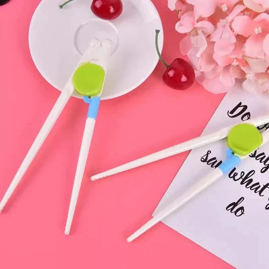 A Pair Of Kids Auxiliary Chopsticks - Green - Shop N Save