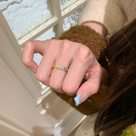 Vintage Dopamine Ring   Trendy Light Luxury Colorful Diamond Studded Floral Monet Garden Band Ring