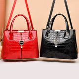 Black Crocodile Handbag: Stylish, Large Capacity, PU Leather, Chic - Shop N Save