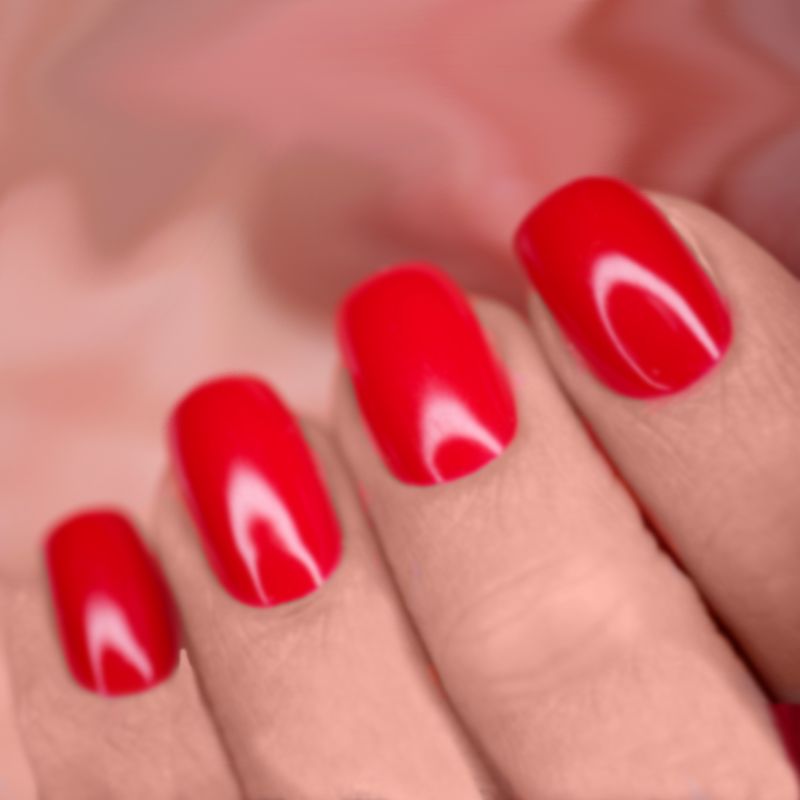 New Fashion Plus Nail Polish -Red
