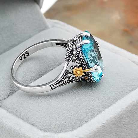 Sapphire-blue Topaz Ring With Gold Plating