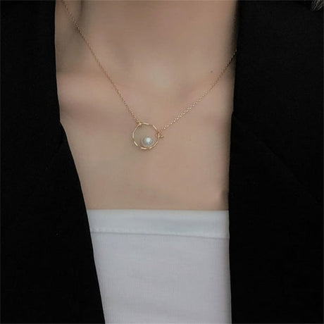 Pearl Geometric Pendant Necklace - Fashionable Thin Chain Jewelry for Women - Shop N Save