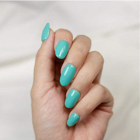 Fashion Plus Nail Polish: Sky Blue Shade for Chic Nails(7)
