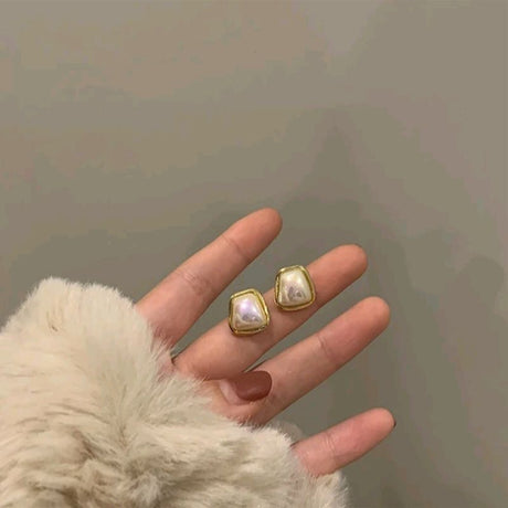 Baroque Pearl Earrings: Korean Design, Elegant Jewelry Wholesale - Shop N Save