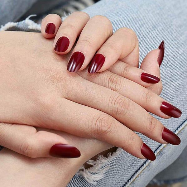 Shiny Silver Fake Nails - 12 Piece Set for Party-Ready Glam - Shop N Save