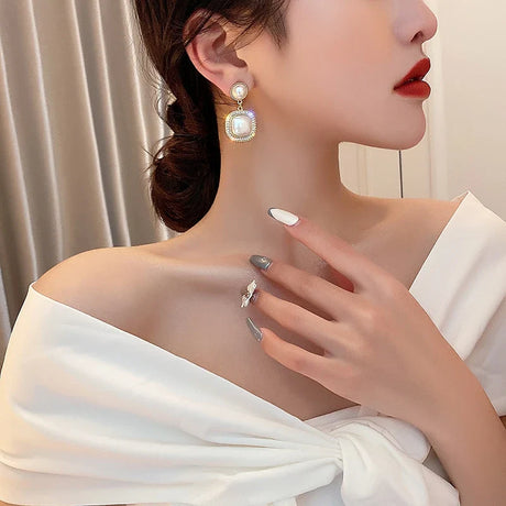 Pearl Zircon Retro Earrings - Elegant Jewish-Inspired Jewelry - Shop N Save