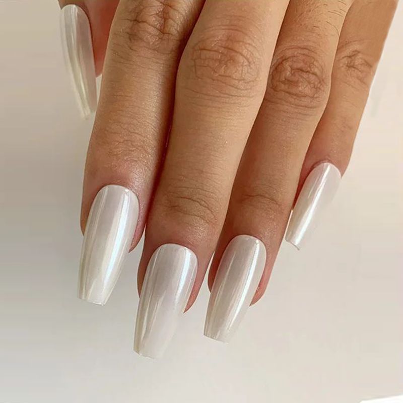 Fashion Plus Nail Polish: Off-White Radiance(33)